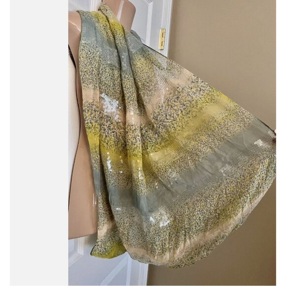 BCBGeneration Infinity Sequined Scarf Nordstrom Designer Mixed Print Cottagecore - Picture 6 of 7